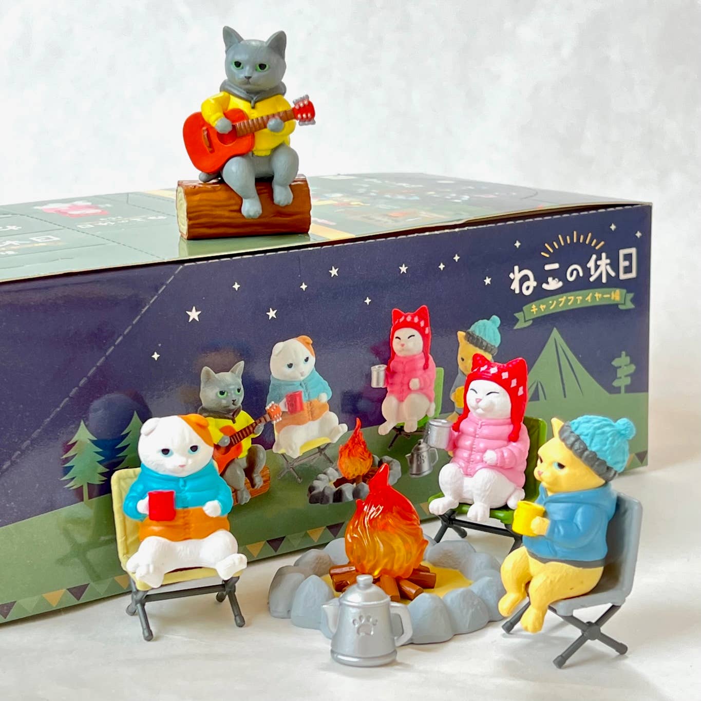 70770 Campfire Cats Blind Box