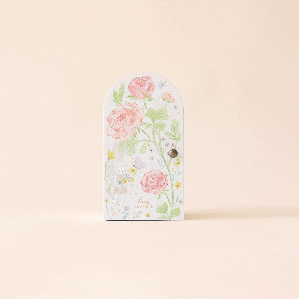 Tiny Lucy the lamb (pastel), gives 10 meals