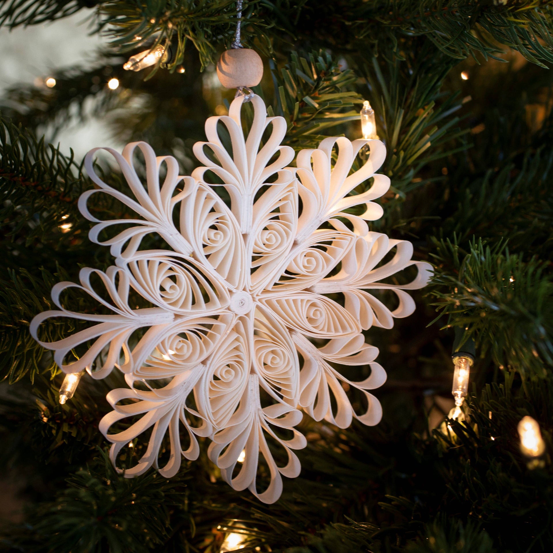 Quilling Snowflake "Aspen" 6 inch Ø | Christmas / Winter